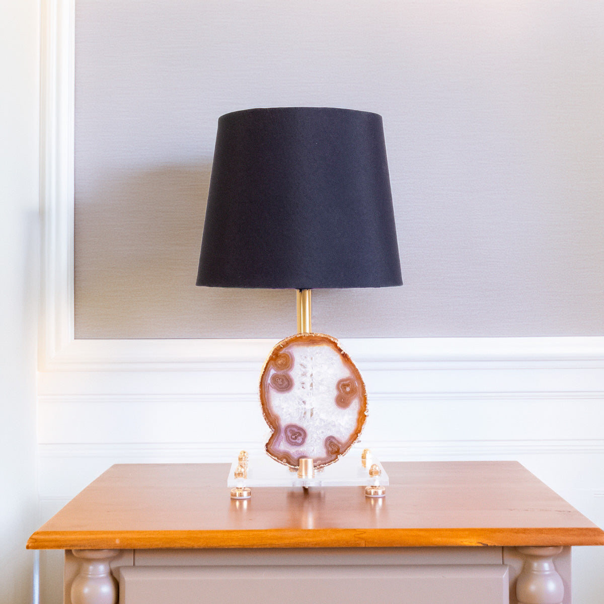 Natural Agate Slice Lamp Gold Plated on Acrylic Base