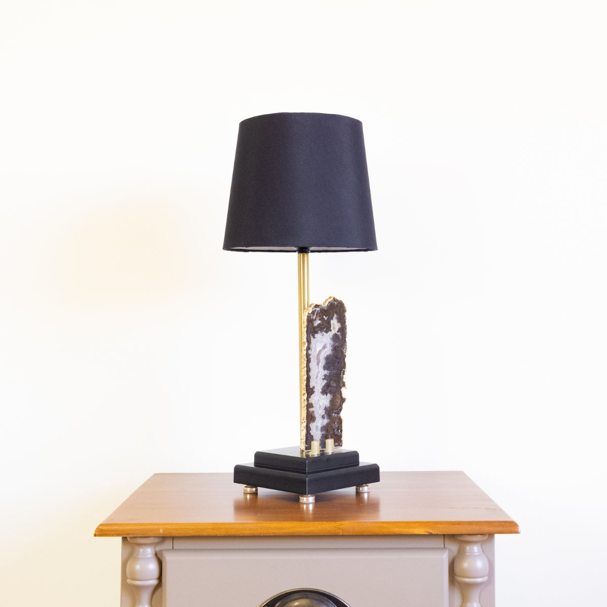 Natural Agate Slice Lamp Gold Plated on Black Wood Base