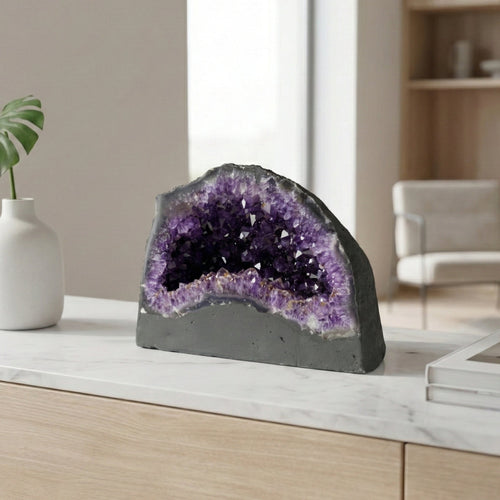 Extra Amethyst Cathedral with Golden Rutile Inclusions 11.650 kg