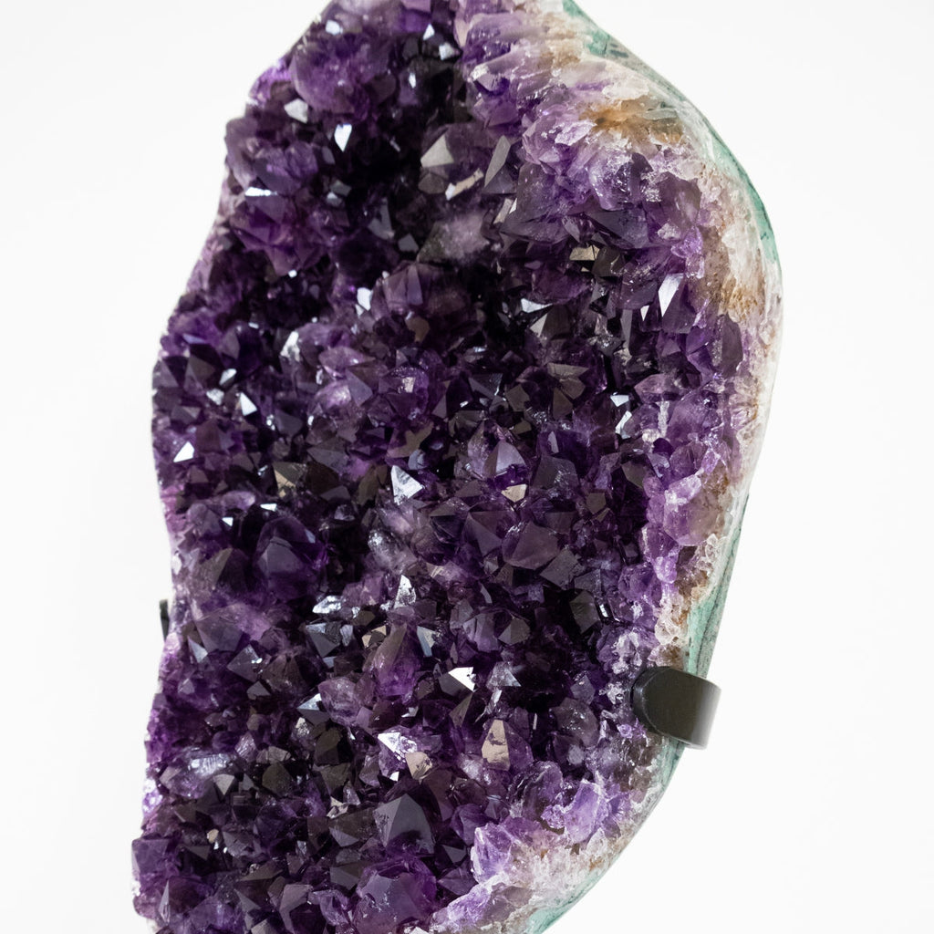 Extra Amethyst Druzy Polished Edge on Black Metal Base 5.950 kg