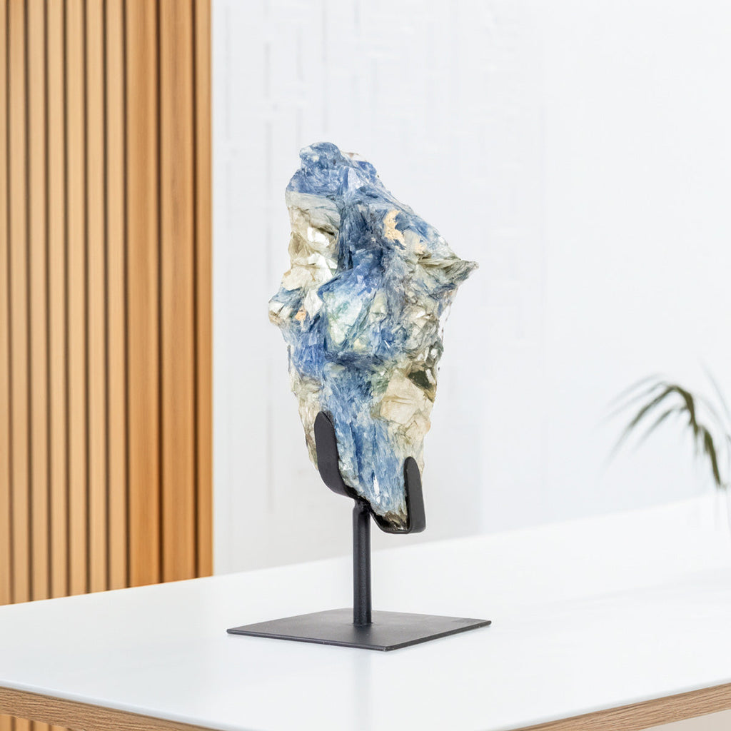 Blue Kyanite Stone with Mica Inclusion on Matte Black Metal Base 3.694 kg