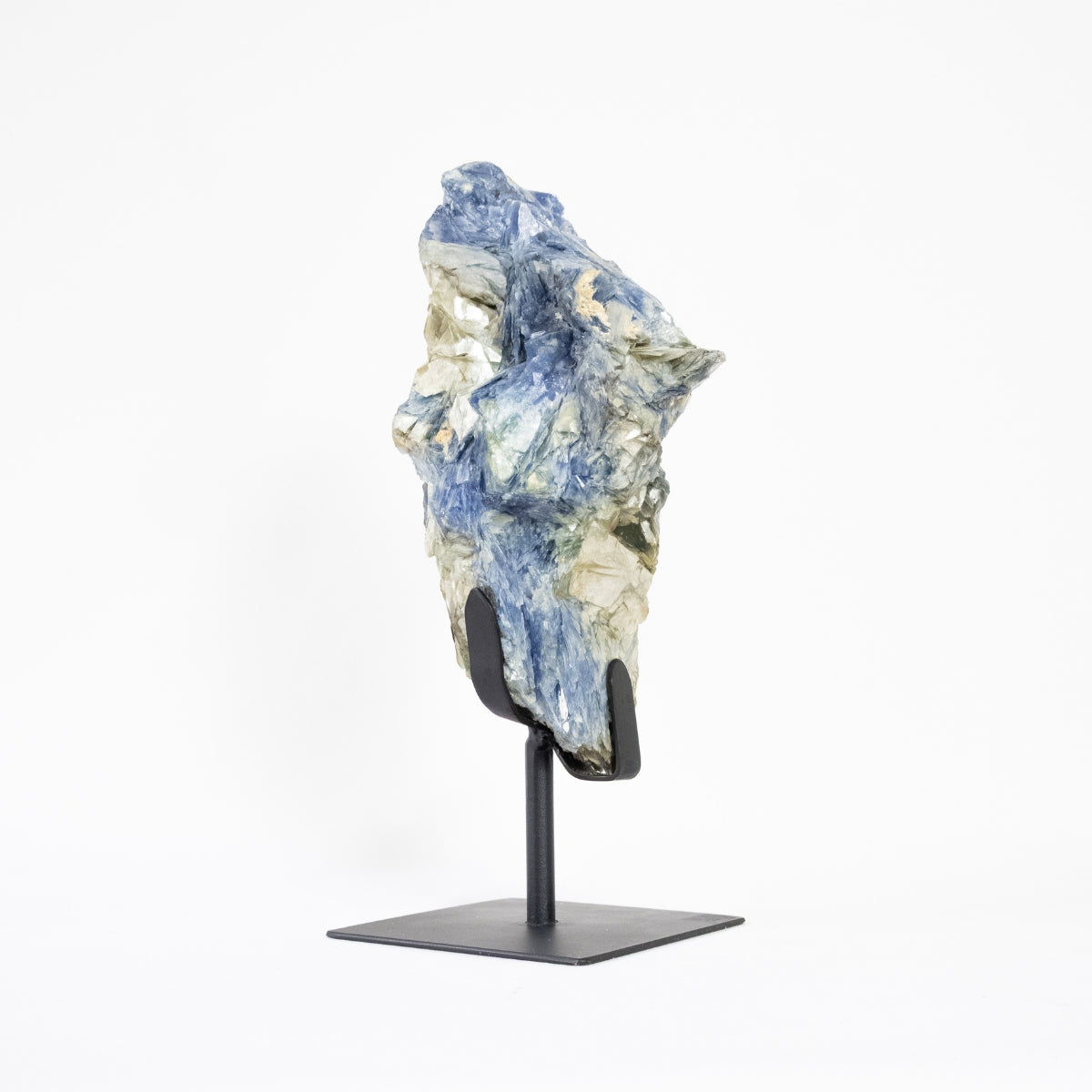 Blue Kyanite Stone with Mica Inclusion on Matte Black Metal Base 3.694 kg