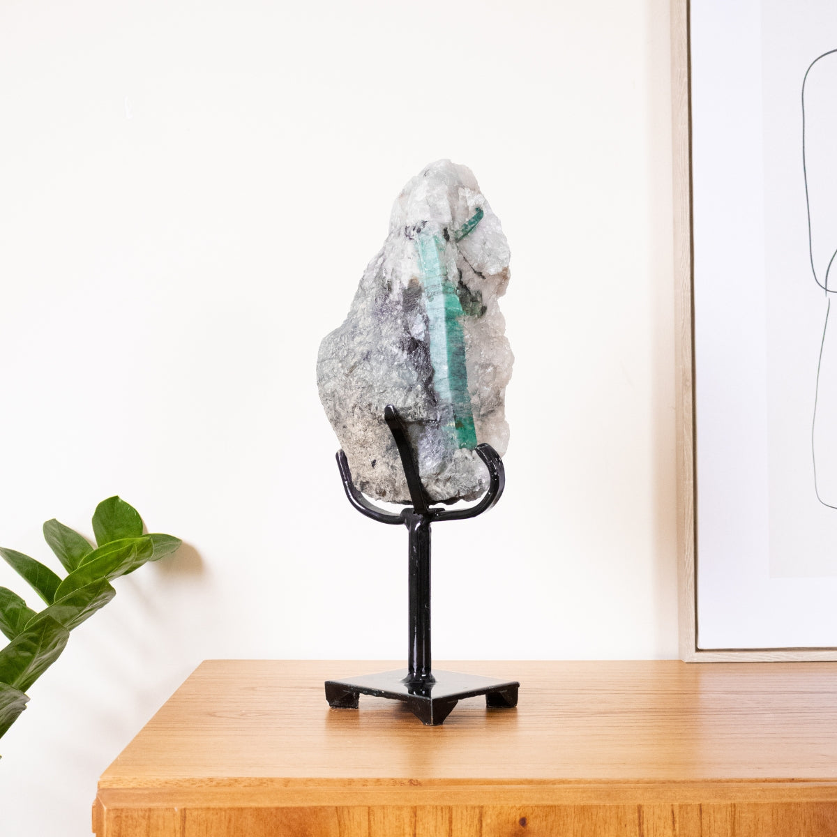 Raw Emerald (Rods) Stone in Matrix Metal Base 3.346 kg