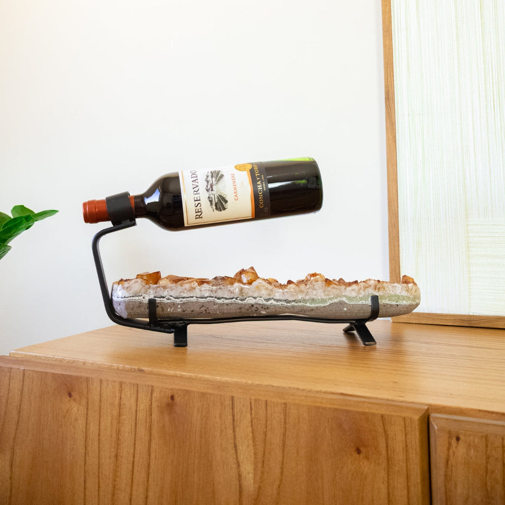 Wine holder in Citrine Druzy on black metal base 2.955 kg