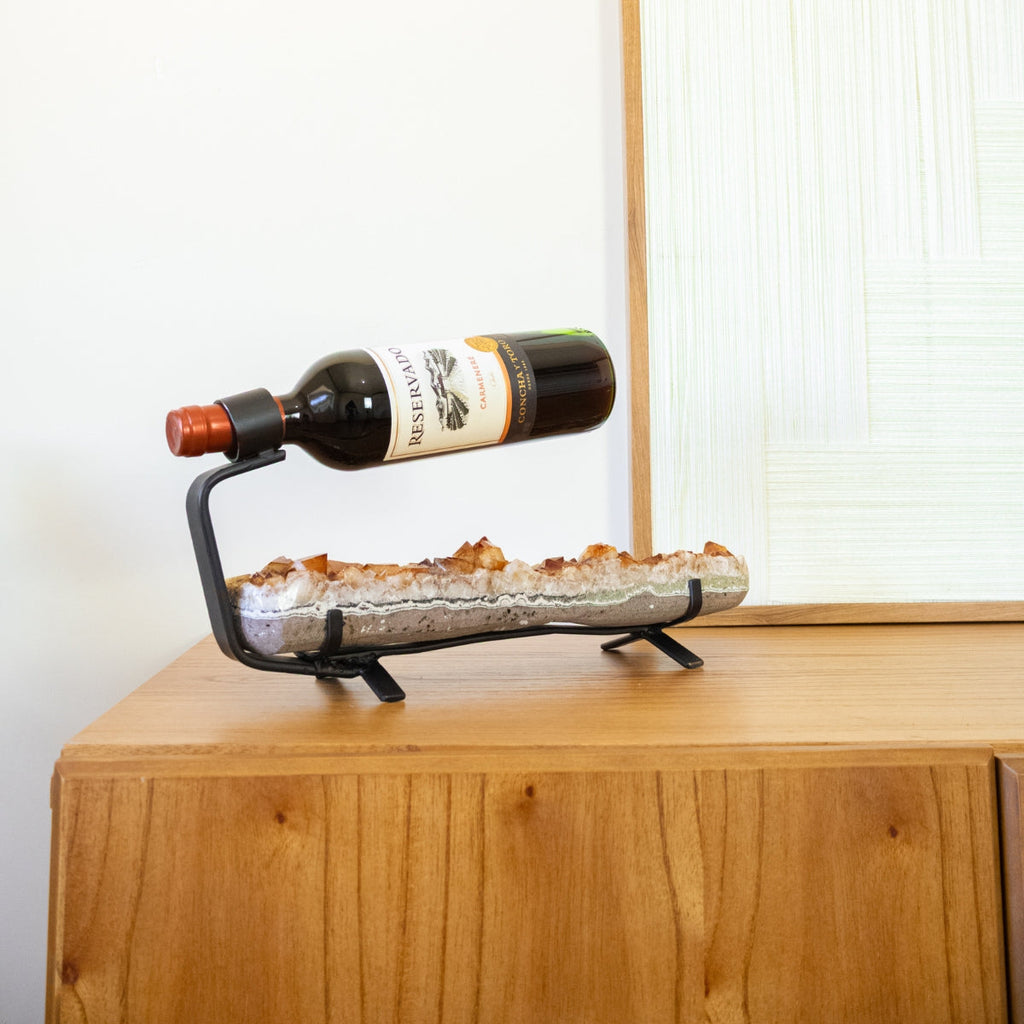 Wine holder in Citrine Druzy on black metal base 2.955 kg