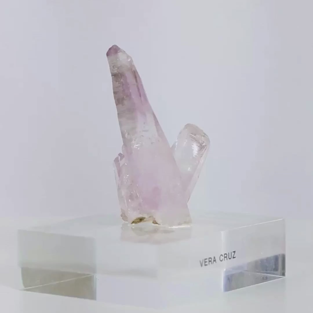 Vera Cruz Amethyst on Acrylic Base - Rare (Collection) 117 grams